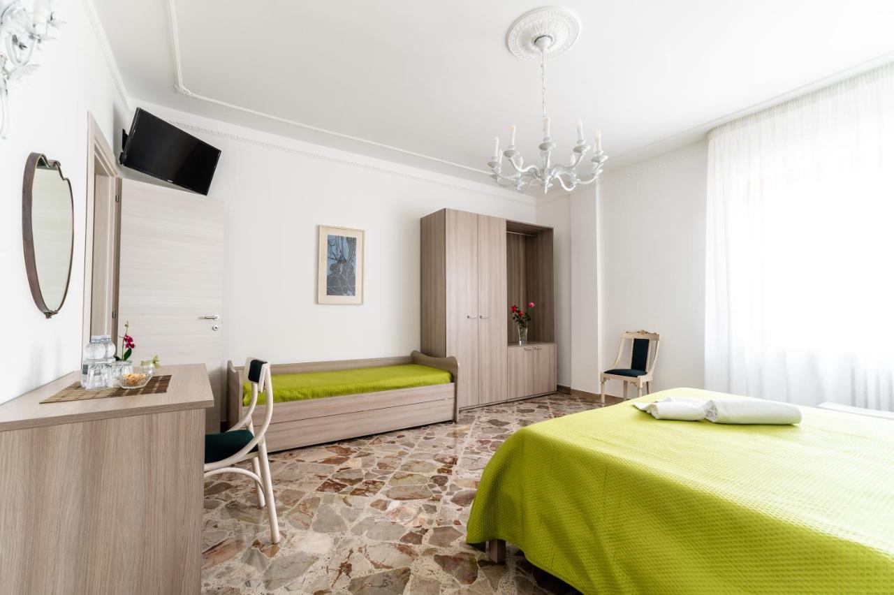 Le Calette Rooms - Puglia Mia Apartments Monopoli Exterior photo