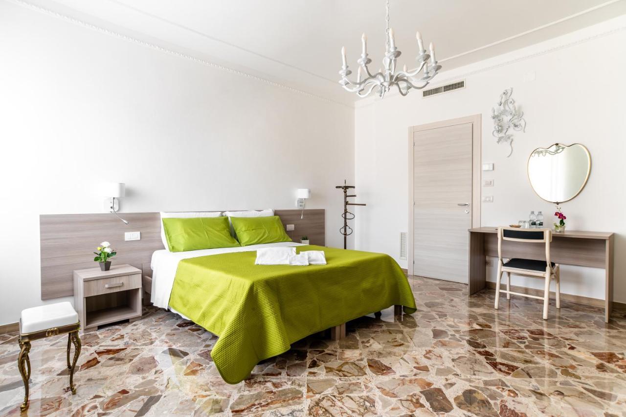 Le Calette Rooms - Puglia Mia Apartments Monopoli Exterior photo