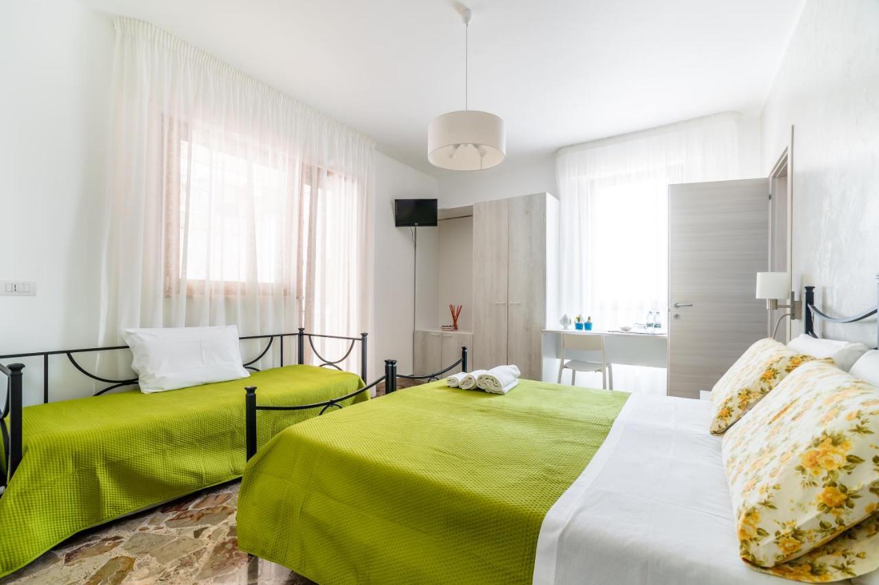 Le Calette Rooms - Puglia Mia Apartments Monopoli Exterior photo
