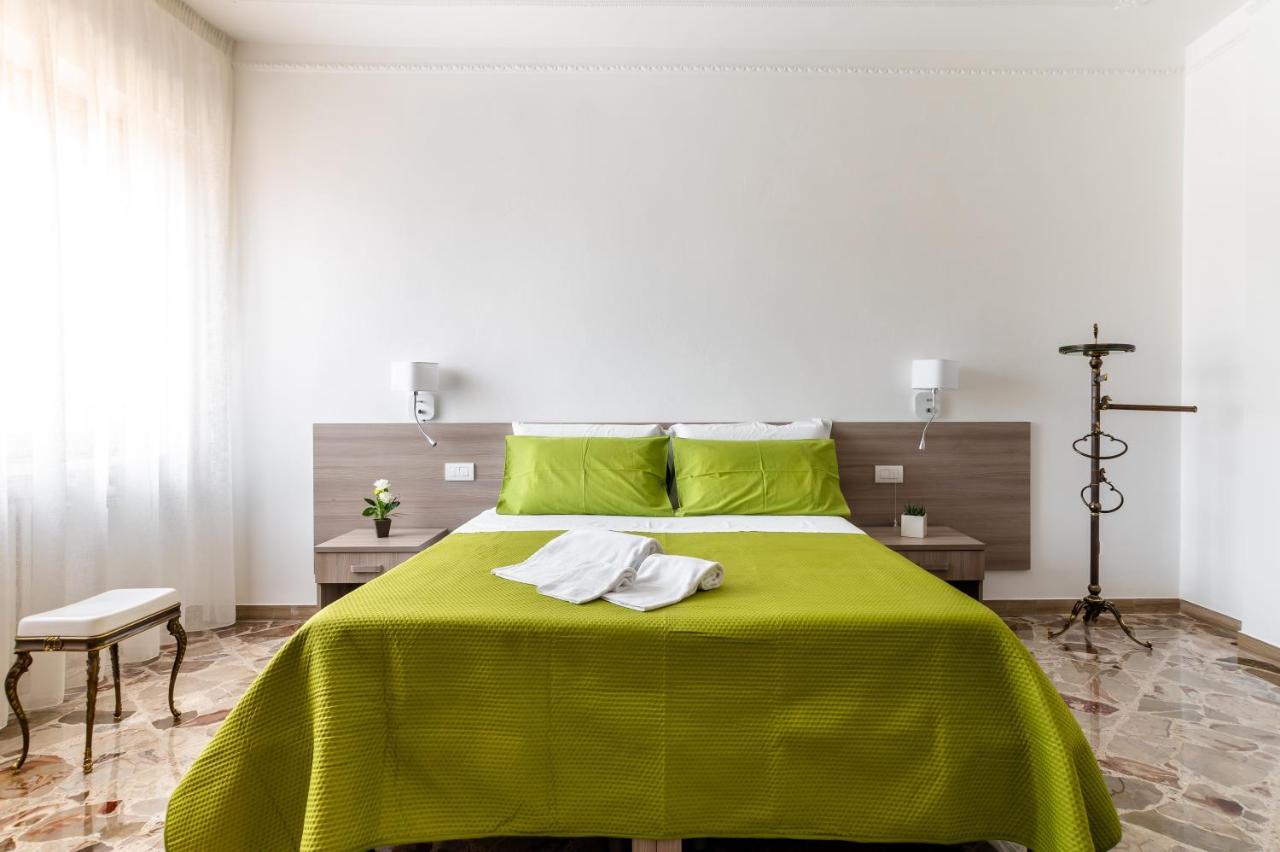 Le Calette Rooms - Puglia Mia Apartments Monopoli Exterior photo